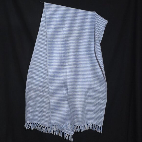 Petronius Wool Cashmere Scarf - Blue White Houndstooth - 18" x 68" - Picture 5 of 5
